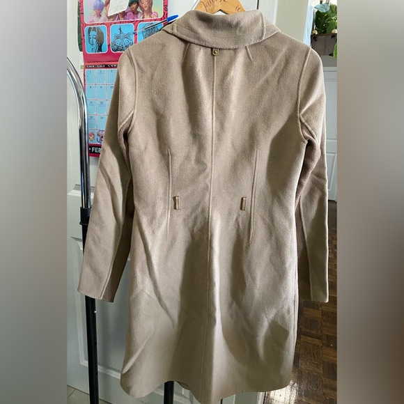 Mackage Tan Trench Coat - Picture 4 of 15